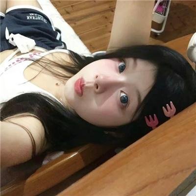 白人男孩